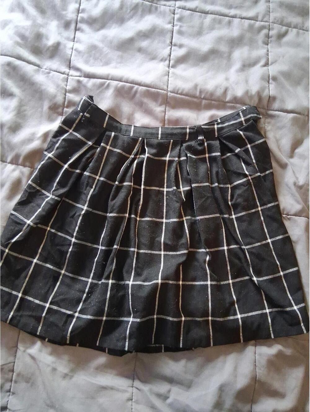 Hot Topic Plaid Mini Skirt Size XL
